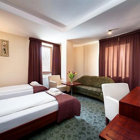 Hotel Mlyn Lublino Esterno foto