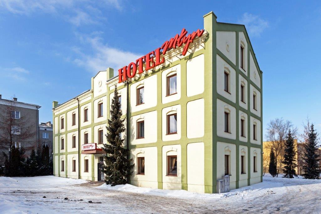 Hotel Mlyn Lublino Esterno foto